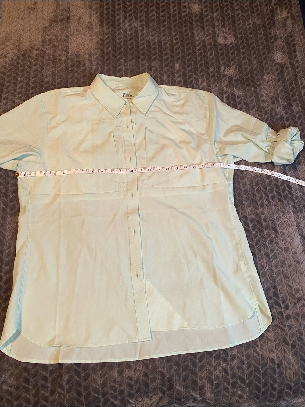 Women’s Light Green Button-Up Shirt